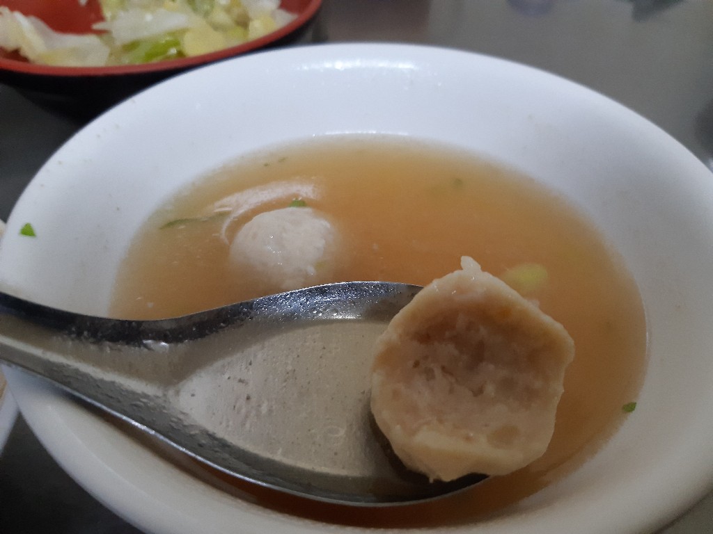 阿泉焢肉飯／蝦肉丸湯