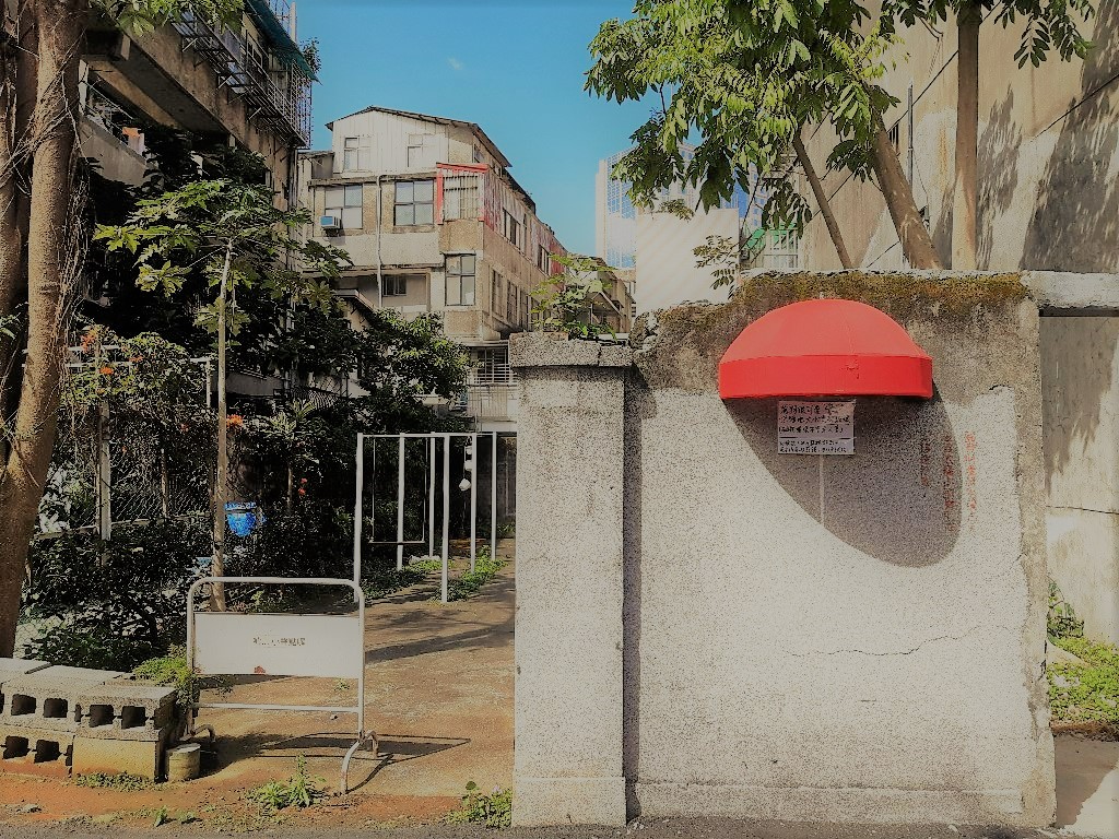 小紅傘／Photo Credit：逆耳小姐