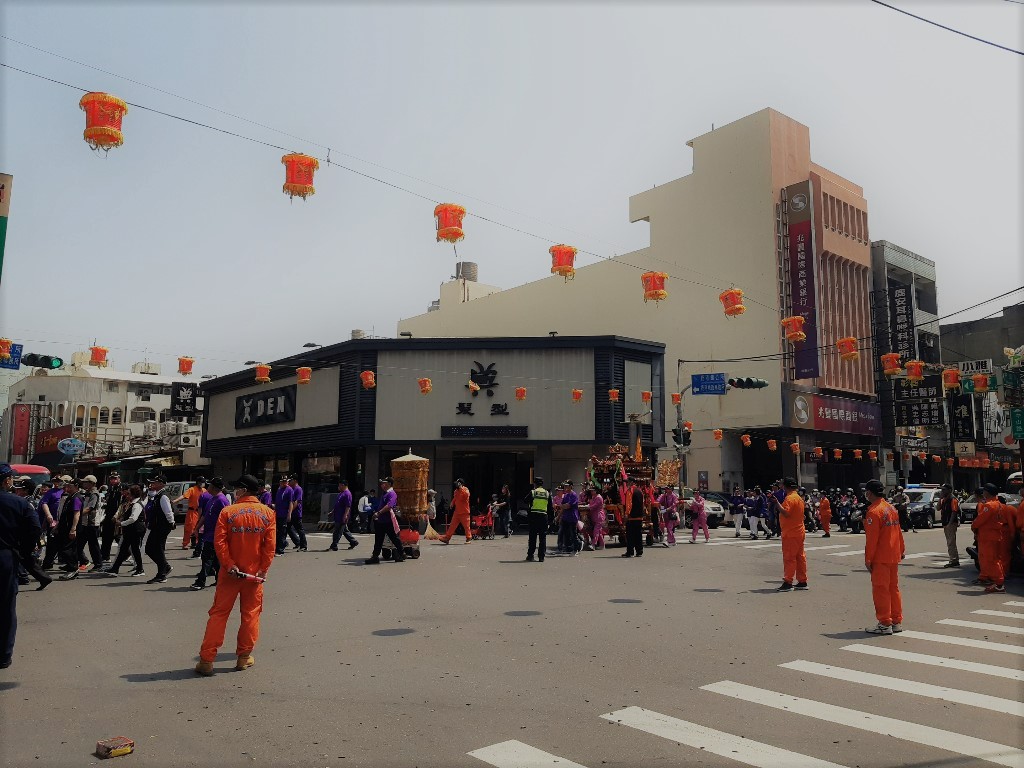 鹿港老街神明出巡