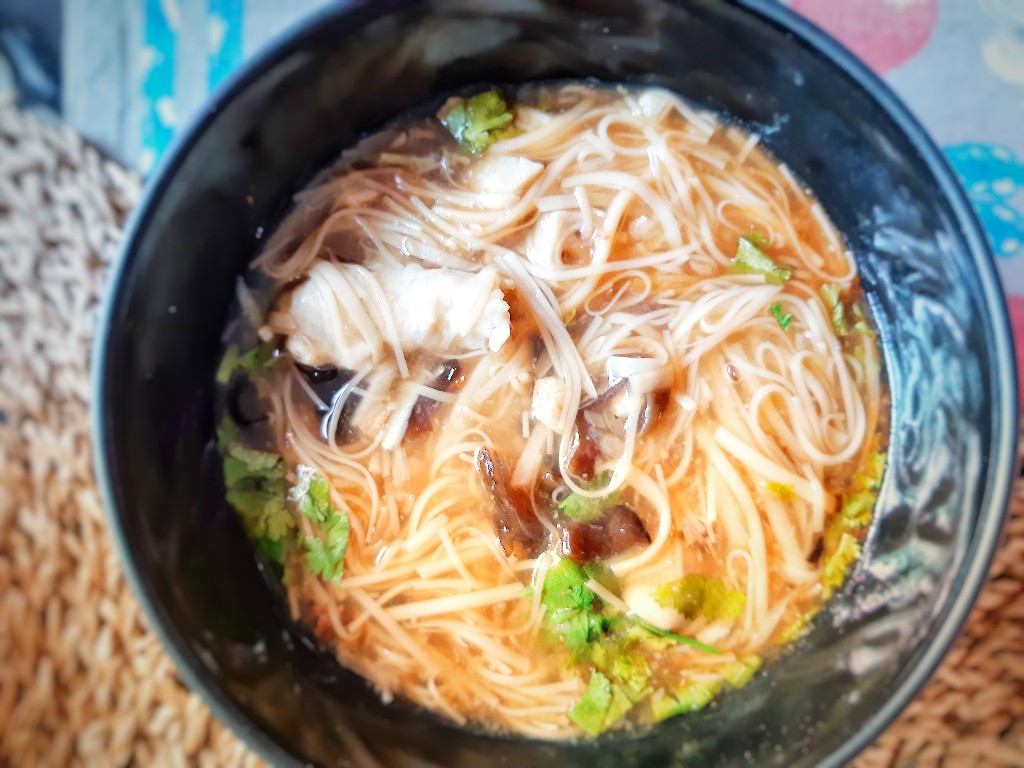 同安街麵線羹 | 沒招牌 | 1次外帶8碗很正常的巷弄美食 3 同安街麵線羹/Photo Credit:逆耳小姐