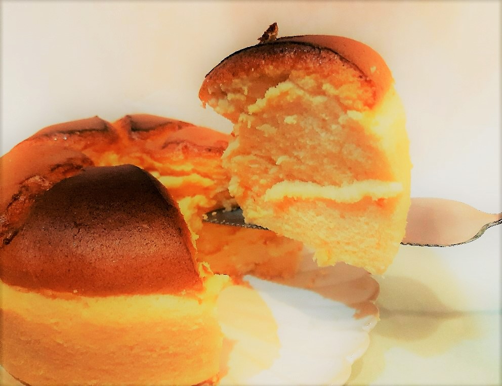 口感細緻的原味戚風蛋糕／Photo Credit：逆耳小姐