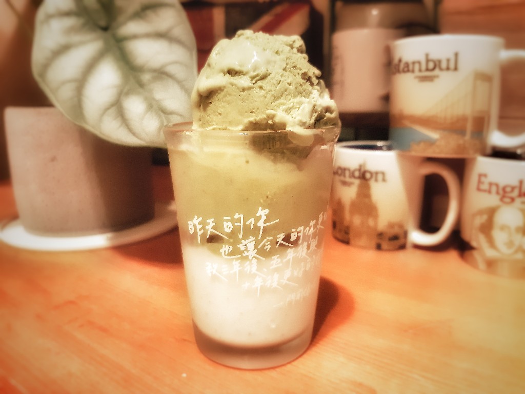 如何在家自製冰淇淋 | 香草、抺茶2口味1次收藏 | 夏日的生活儀式感 2 香草抹茶冰淇淋綜合/Photo Credit:逆耳小姐