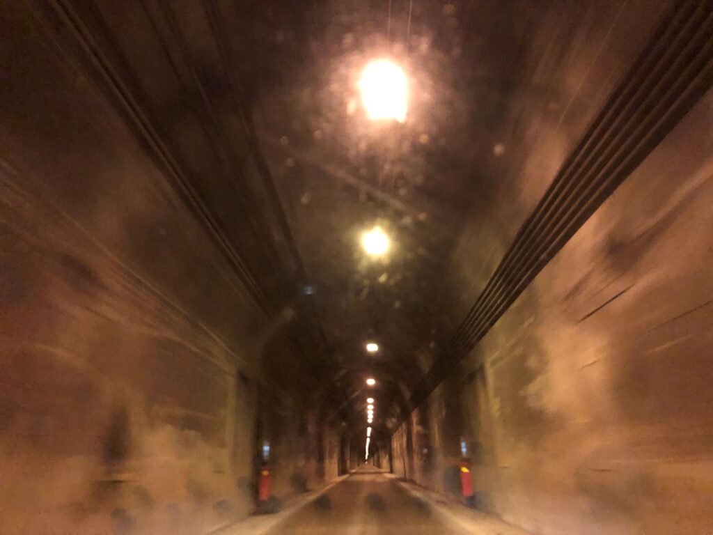 台灣環島說走就走︱5天4夜1300公里 X 來場盲旅吧 61 忘記名字的隧道/Photo Credit:逆耳小姐