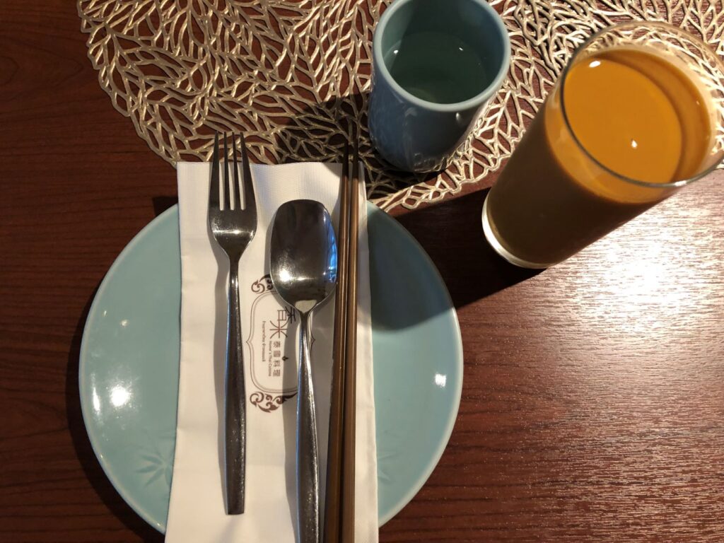 香米泰國料理：泰式奶茶／Photo Credit：逆耳小姐