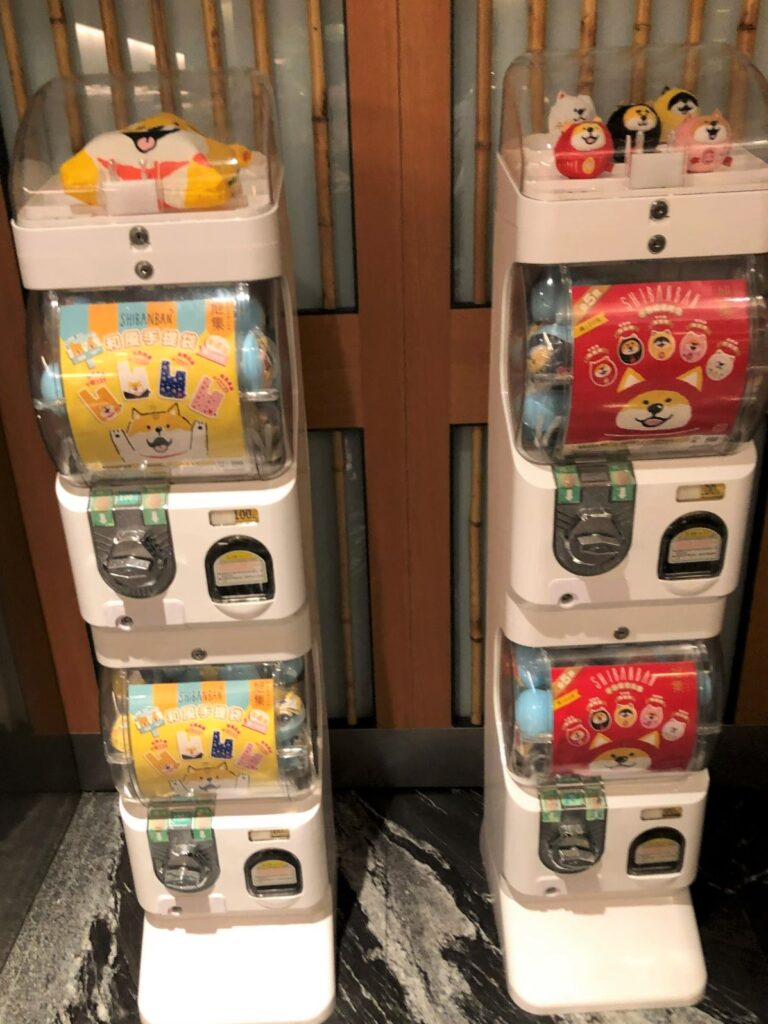 旭集(信義店)可愛柴犬扭蛋