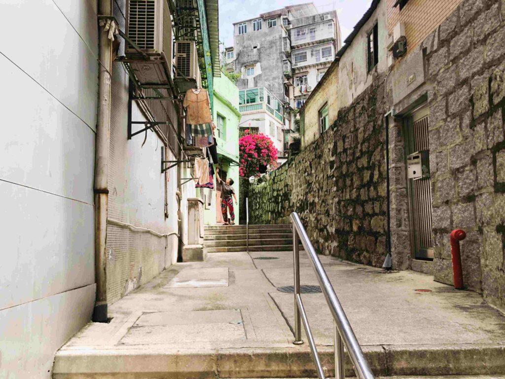 澳門2天1夜免請假✈穿梭在白底藍字的巷弄潮旅︱1日5餐飽食終日全紀錄 59 蠎里:曬魚乾/Photo Credit:逆耳小姐